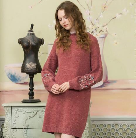 2017秋季系带针织连衣裙:女装新款连衣裙推荐(图) 2017秋季系带针织连衣裙:女装新款连衣裙推荐(图)