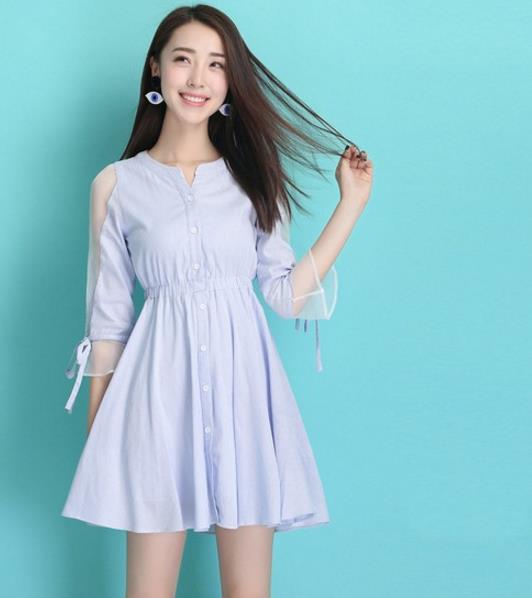 收腰条纹连衣裙2017：女士条纹连衣裙推荐