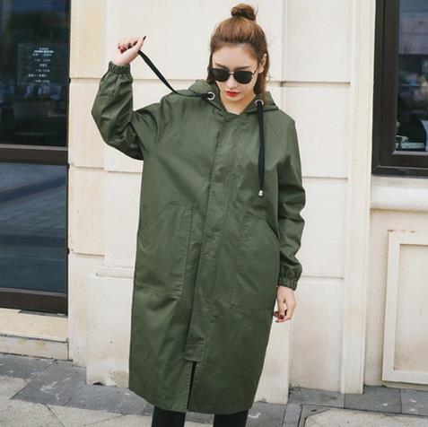 2017最流行的风衣：时尚系带收腰风衣推荐（图）