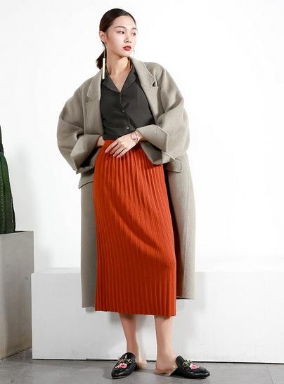 小个子搭配修身皮绒大衣：显高显瘦大衣推荐（图）