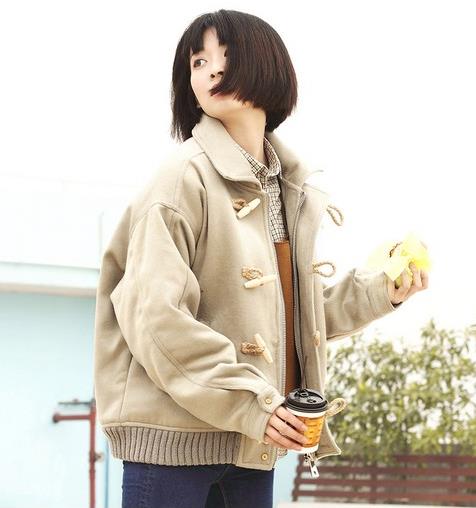 5款俏皮美到冒泡的蝙蝠袖毛呢外套：典雅端庄（图）