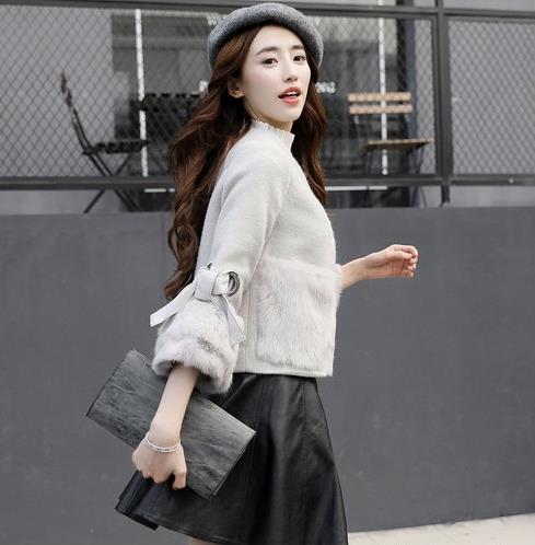 连衣裙怎么搭配外套：减龄毛呢短外套推荐（图）