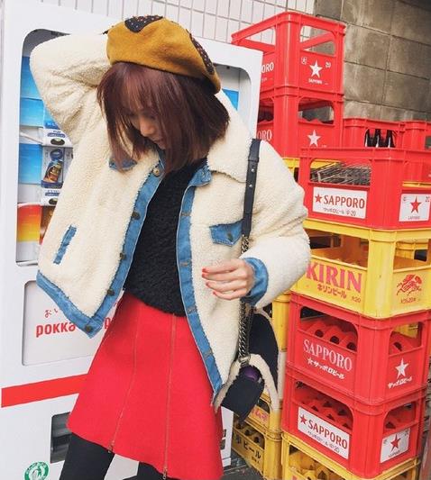 连衣裙怎么搭配外套：减龄毛呢短外套推荐（图）