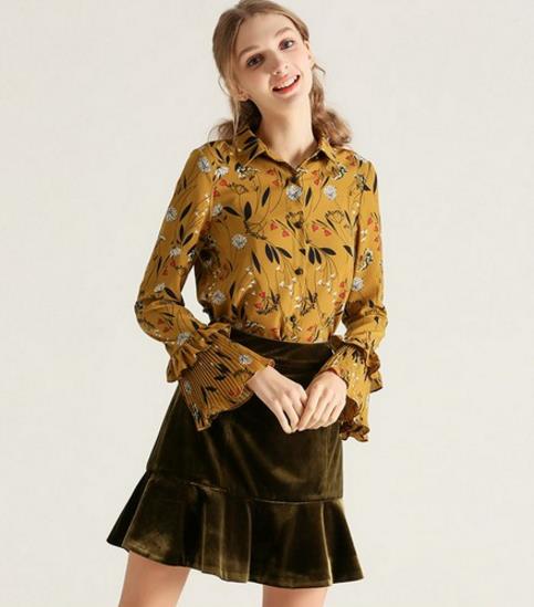 高腰裙怎么搭配印花喇叭袖衬衫:浪漫复古风(图) 高腰裙怎么搭配印花喇叭袖衬衫:浪漫复古风(图)