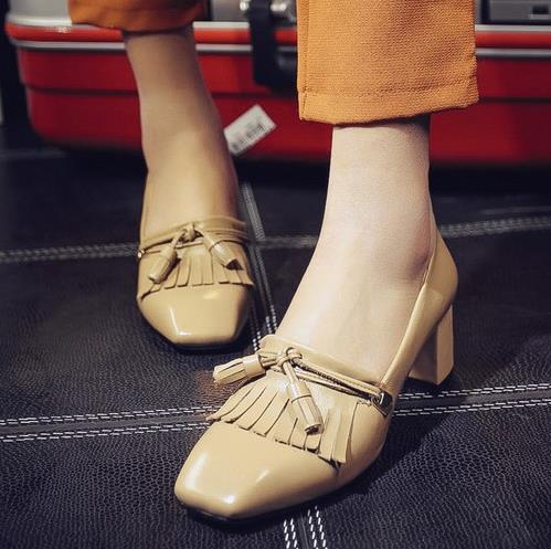 今秋最流行流苏方头单鞋：简约百搭单鞋分享（图）