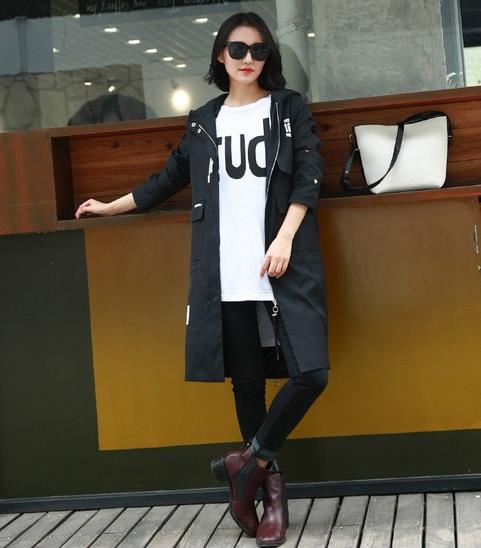 胖MM穿韩版系带风衣搭配:时尚显瘦风衣推荐(图) 胖MM穿韩版系带风衣搭配:时尚显瘦风衣推荐(图)