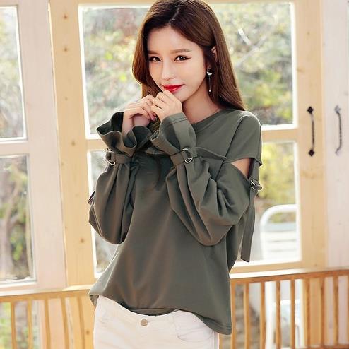 雪纺裤搭配V领灯笼袖衬衫: OL气质十足衬衫分享 雪纺裤搭配V领灯笼袖衬衫: OL气质十足衬衫分享