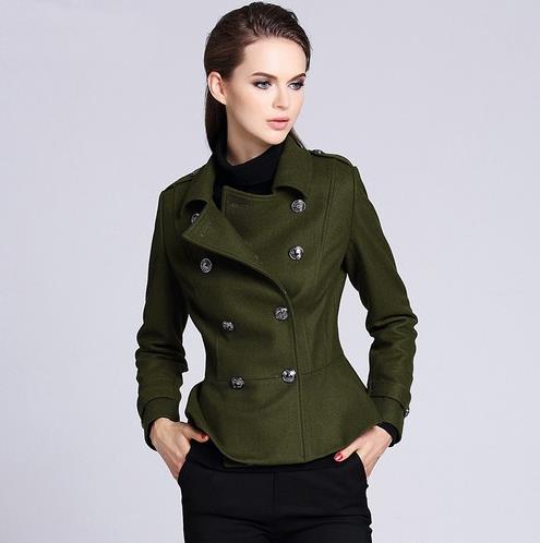 今年流行垮肩小翻领短外套：低调轻奢外套推荐（图）