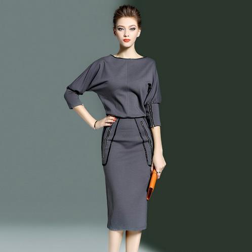 丝绒堆领百褶连衣裙搭配:5款打造知性轻熟女人味(图) 丝绒堆领百褶连衣裙搭配:5款打造知性轻熟女人味(图)