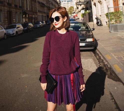 丝绒堆领百褶连衣裙搭配：5款打造知性轻熟女人味（图）