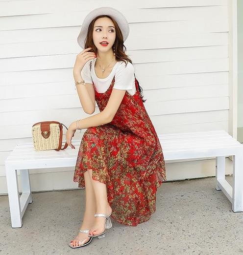 链条包搭配碎花雪纺两件套：5款套装打造时尚甜美范