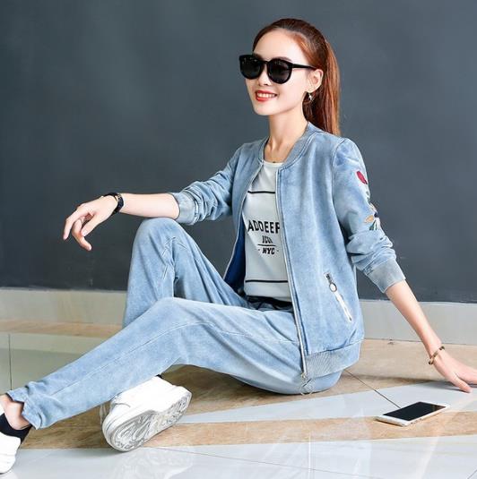 今年最流行刺绣牛仔套装：帅气洒脱套装推荐（图）