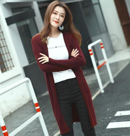 胖MM搭配大码拉链针织开衫：5款开衫显高显瘦（图）