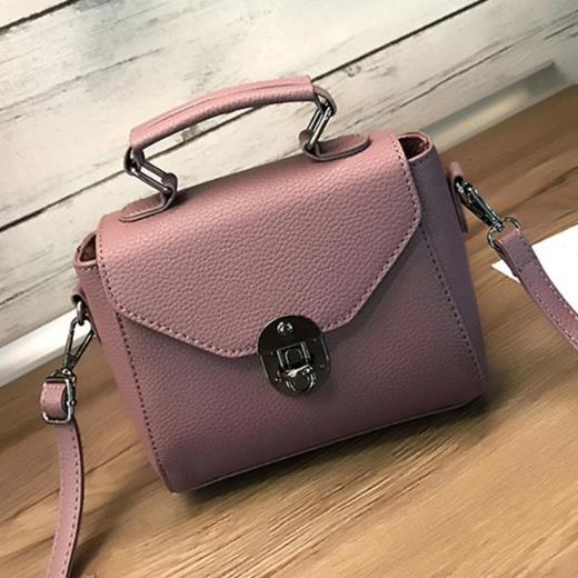 小方包单肩斜挎包：百搭小方包实用又时髦