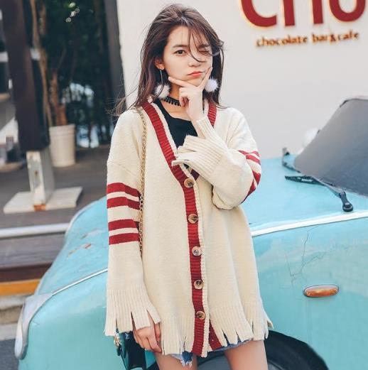 早秋毛衣怎么搭配：6款毛衣搭配穿出时尚甜美（图）