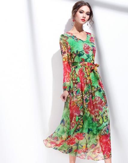 吊带雪纺沙滩裙搭配：彰显经典与个性（图）