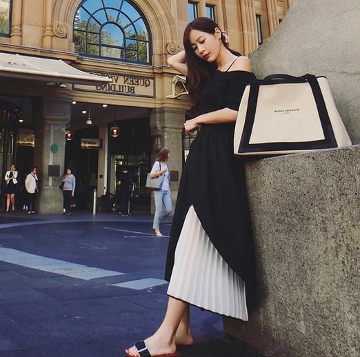 荷叶边条纹雪纺衫搭配:雪纺衫婉约端庄显气质 荷叶边条纹雪纺衫搭配:雪纺衫婉约端庄显气质