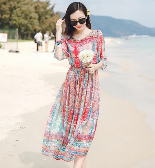 高跟凉鞋搭配收腰大摆长裙：时尚性感女神范儿