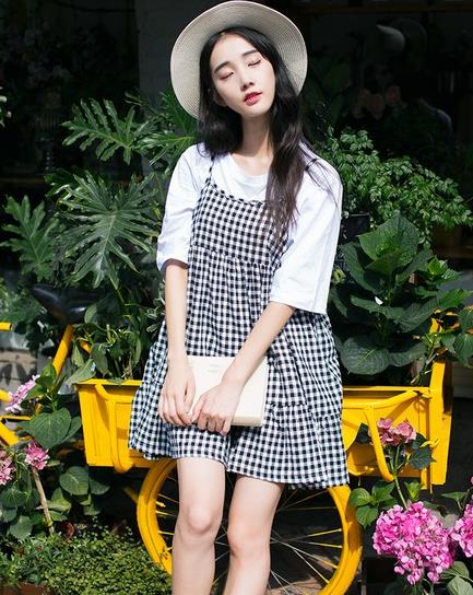 棉麻连衣裙2017：女士连衣裙简约更大气（图）