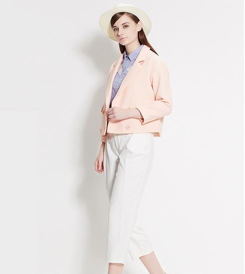 贴布西装马甲怎么搭配上衣：6款马甲打造精干利落