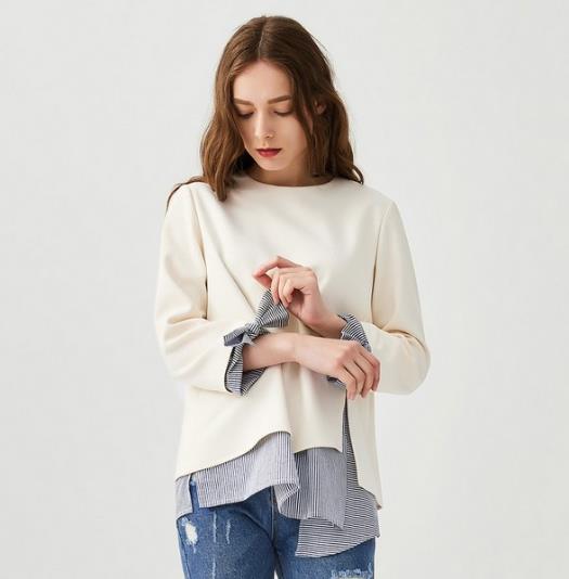 条纹拼接T恤怎么搭配才好看:知性优雅T恤推荐(图) 条纹拼接T恤怎么搭配才好看:知性优雅T恤推荐(图)