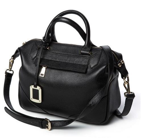 时尚斜挎单肩牛皮包搭配：经典百搭单肩包分享（图）