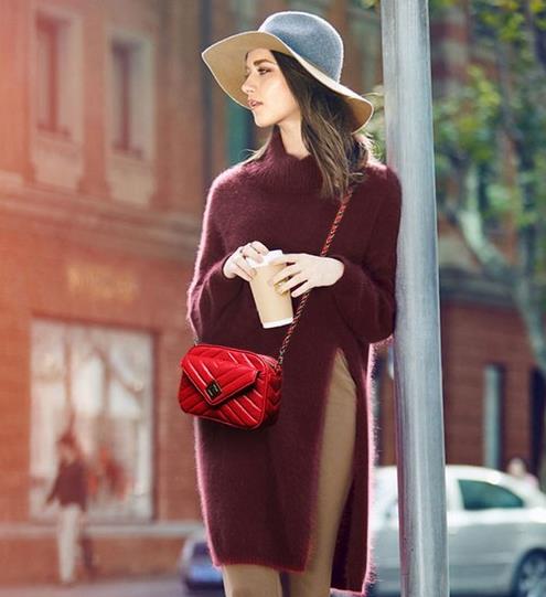 这几款小资情调的印花真皮手拿斜挎包搭配推荐（图）