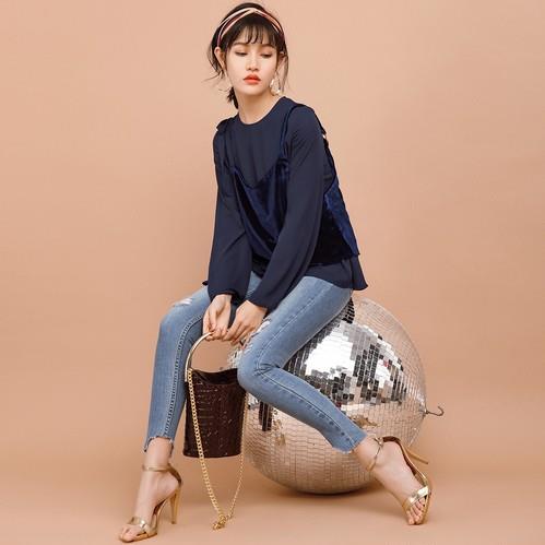 链条包搭配蕾丝背带裙两件套:性感又时尚(图) 链条包搭配蕾丝背带裙两件套:性感又时尚(图)