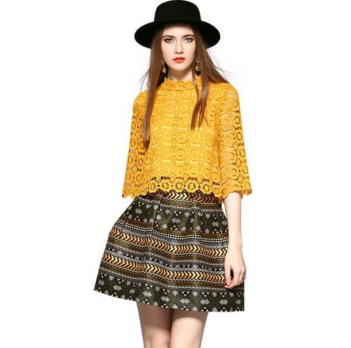 链条包搭配蕾丝背带裙两件套：性感又时尚（图）