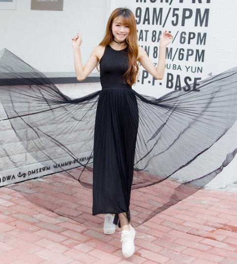 梨型身材怎么搭配才显瘦?穿对半身裙才是高招(图) 梨型身材怎么搭配才显瘦?穿对半身裙才是高招(图)