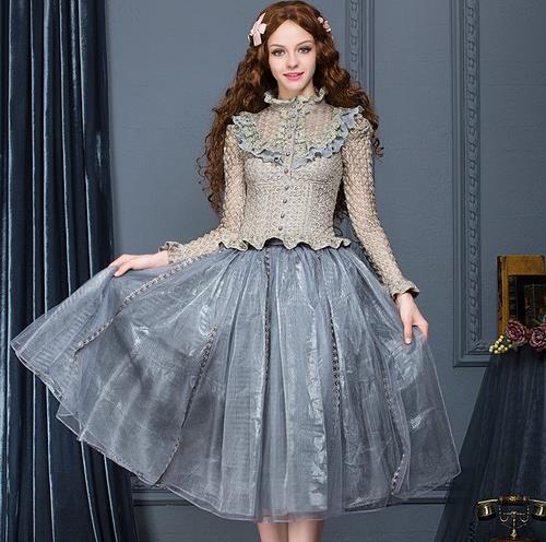 蕾丝拼接蓬蓬裙怎么搭配外套:甜美外套打造复古风 蕾丝拼接蓬蓬裙怎么搭配外套:甜美外套打造复古风