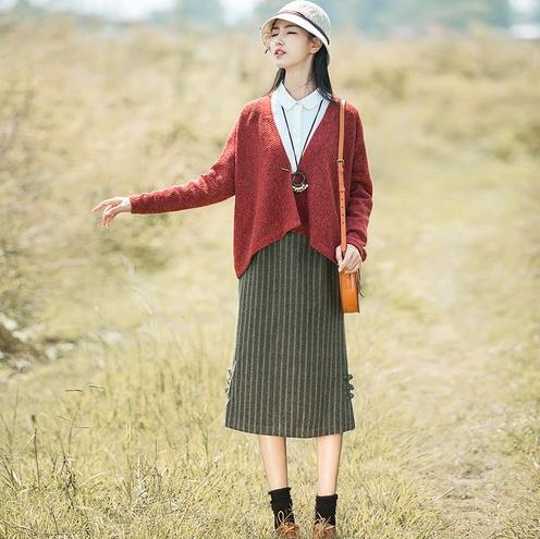 蕾丝拼接蓬蓬裙怎么搭配外套:甜美外套打造复古风 蕾丝拼接蓬蓬裙怎么搭配外套:甜美外套打造复古风