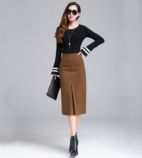 蕾丝包臀中长裙怎么搭配上衣：时尚又百搭（图）