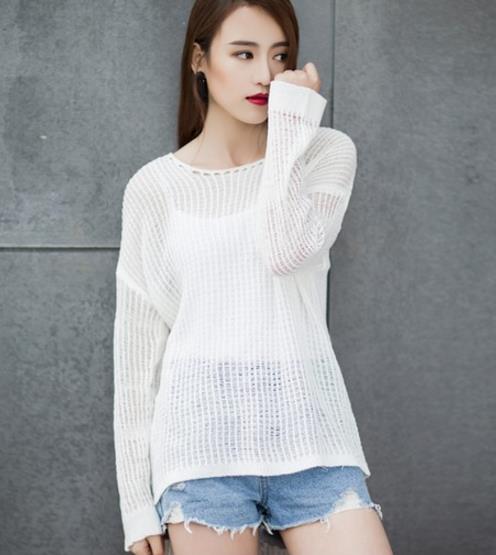 背心搭配宽松蝙蝠袖罩衫:5款罩衫打造知性韵味(图) 背心搭配宽松蝙蝠袖罩衫:5款罩衫打造知性韵味(图)