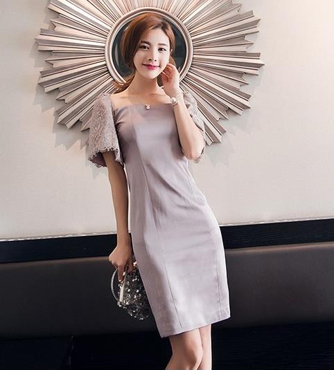 牛仔短裤搭配一字领蕾丝七分袖上衣:时尚性感(图) 牛仔短裤搭配一字领蕾丝七分袖上衣:时尚性感(图)