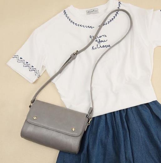 2017新款斜挎迷你小包：彰显青春活力（图）