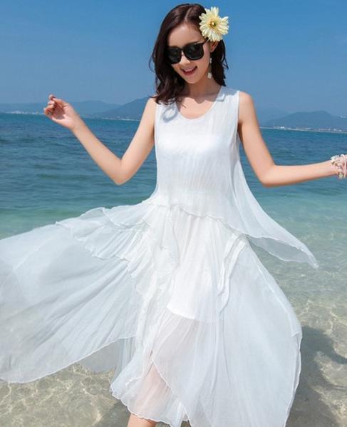 白色连衣裙搭配：气质淑雅少女心