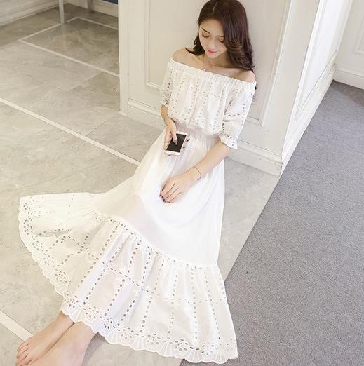 高跟鞋搭配性感露肩连衣裙:打造天然风韵 高跟鞋搭配性感露肩连衣裙:打造天然风韵