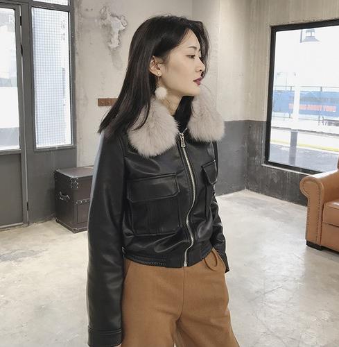 灯笼袖收腰毛呢外套:6款外套演绎青春学院范儿(图) 灯笼袖收腰毛呢外套:6款外套演绎青春学院范儿(图)