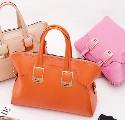 秋冬款复古鳄鱼纹手提包搭配:5款手提包演绎甜美范 秋冬款复古鳄鱼纹手提包搭配:5款手提包演绎甜美范