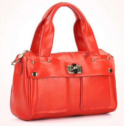 秋冬款复古鳄鱼纹手提包搭配：5款手提包演绎甜美范