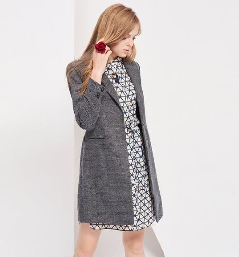 6款显高显瘦的格子西装外套短裤套装搭配分享（图）