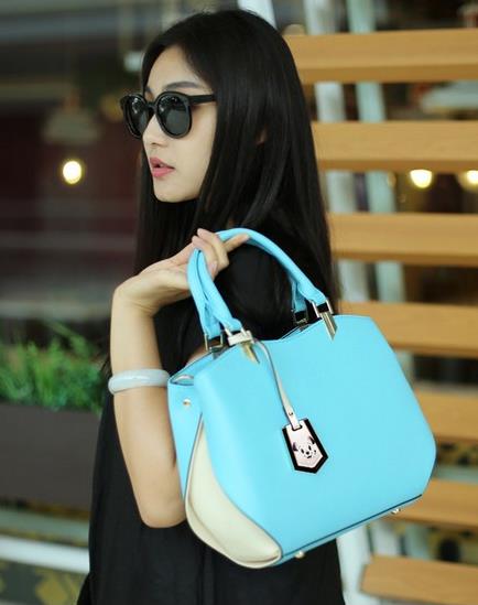 2017秋冬款斜挎单肩包搭配：女包新款单肩包分享