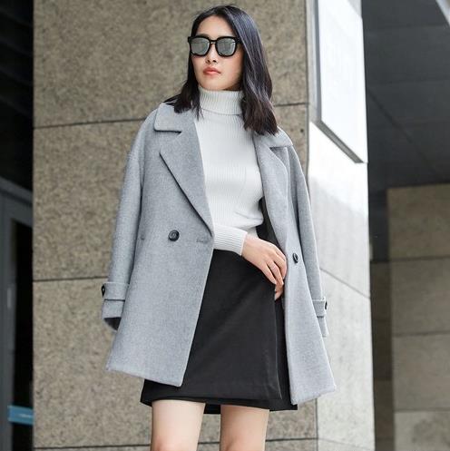 经典大衣重磅来袭:显瘦泡泡袖羊绒大衣搭配(图) 经典大衣重磅来袭:显瘦泡泡袖羊绒大衣搭配(图)