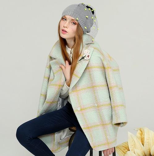 格纹是秋冬的宠儿:格子加厚毛呢外套搭配分享(图) 格纹是秋冬的宠儿:格子加厚毛呢外套搭配分享(图)