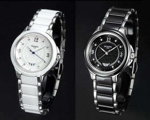 简约之中闪耀着时尚：爱之窗纯银锁骨链搭配（图）