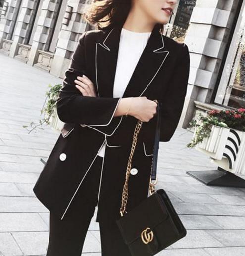 秋季穿小西装休闲外套正合适：保暖又提升气质（图）