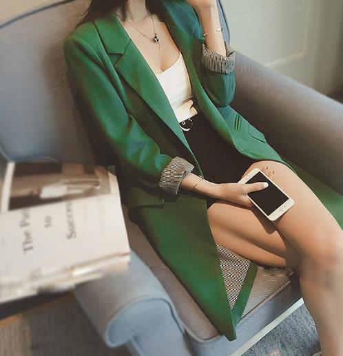 秋季穿小西装休闲外套正合适：保暖又提升气质（图）