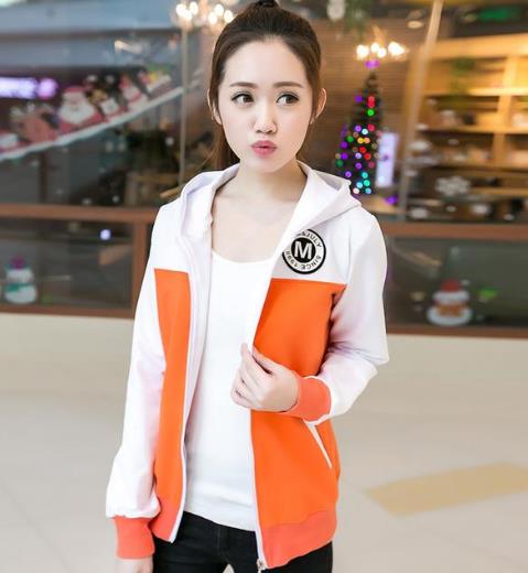 韩版连帽中长款宽松卫衣：彰显时尚魅力气质（图）