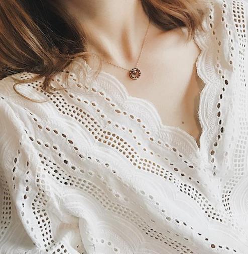 今年很流行的爆款玫瑰金项链:尽显女人优雅气质 今年很流行的爆款玫瑰金项链:尽显女人优雅气质